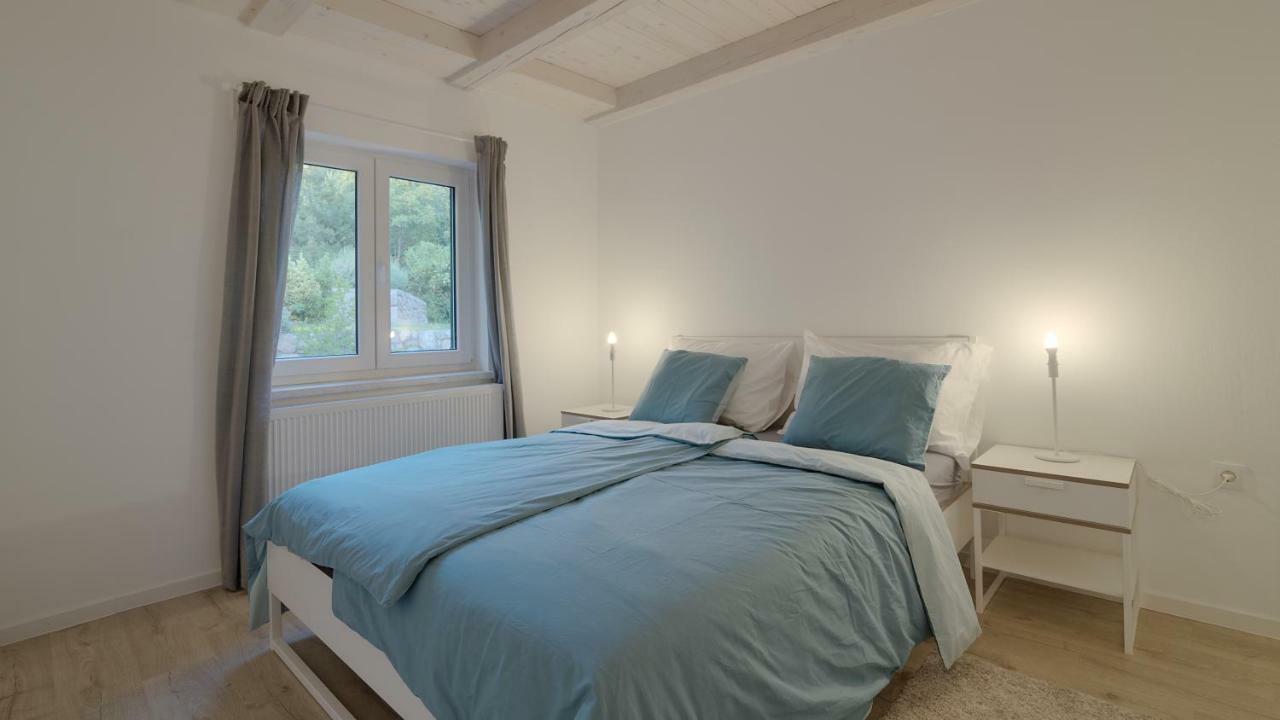 Kuk Apartment