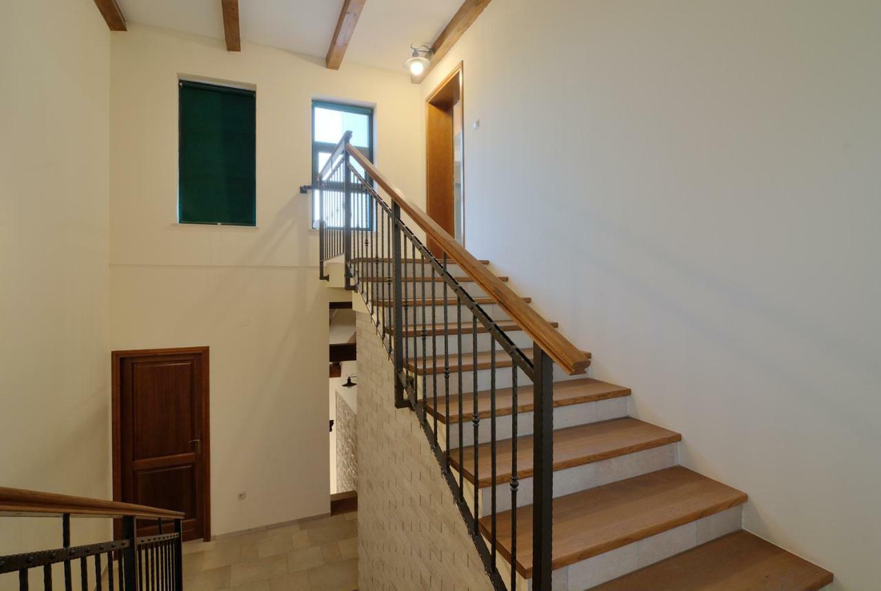 Kuk Apartment